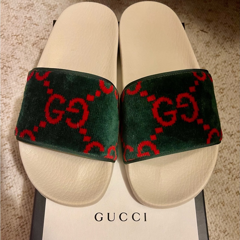 brand new gucci slides worn once